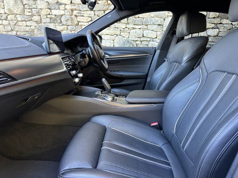2020 (70) BMW 5 SERIES 530d xDrive MHT M Sport Saloon  5915226