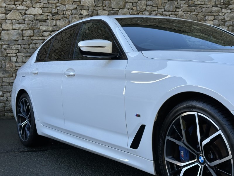 2020 (70) BMW 5 SERIES 530d xDrive MHT M Sport Saloon  5915264