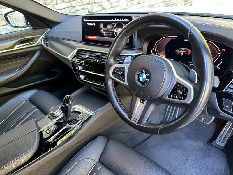 2020 (70) BMW 5 SERIES 530d xDrive MHT M Sport Saloon  5915201