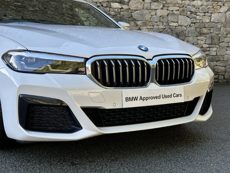 2020 (70) BMW 5 SERIES 530d xDrive MHT M Sport Saloon  5915256