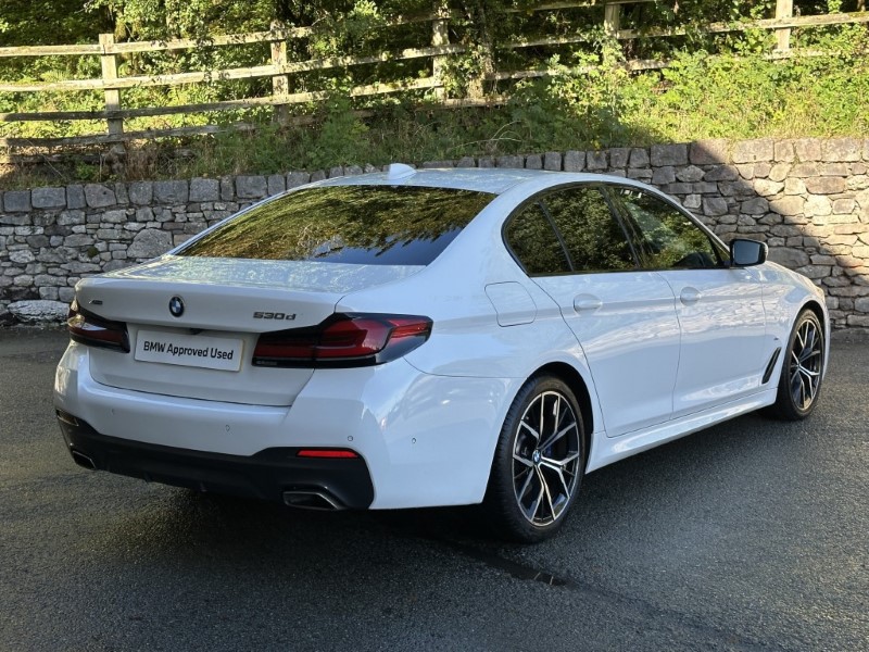 2020 (70) BMW 5 SERIES 530d xDrive MHT M Sport Saloon  5915260