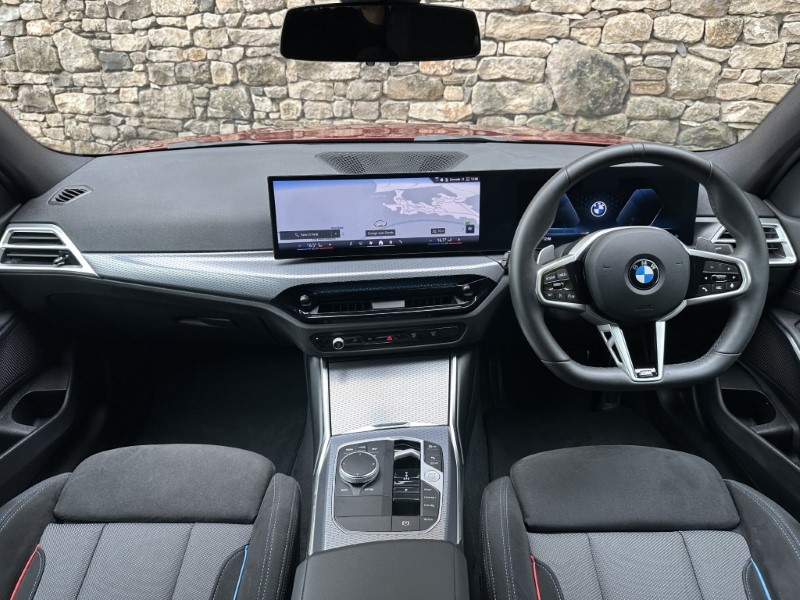 2026 (26) BMW 3 SERIES 320i M Sport 4dr Saloon 5904273