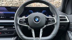 2026 (26) BMW 3 SERIES 320i M Sport 4dr Saloon 5904272