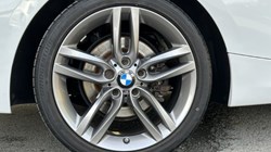 2019 (19) BMW 2 SERIES 220i M Sport Convertible 5925178