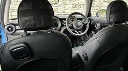 2019 (19) MINI HATCHBACK 1.5 Cooper Exclusive II 3dr 5964032