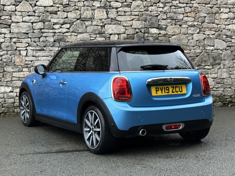 2019 (19) MINI HATCHBACK 1.5 Cooper Exclusive II 3dr
