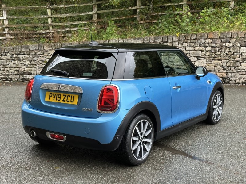 2019 (19) MINI HATCHBACK 1.5 Cooper Exclusive II 3dr 5964050