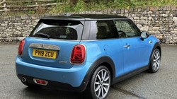 2019 (19) MINI HATCHBACK 1.5 Cooper Exclusive II 3dr 5964050
