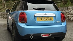 2019 (19) MINI HATCHBACK 1.5 Cooper Exclusive II 3dr 5963989