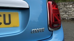 2019 (19) MINI HATCHBACK 1.5 Cooper Exclusive II 3dr 5963992