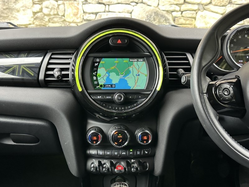 2019 (19) MINI HATCHBACK 1.5 Cooper Exclusive II 3dr 5964036