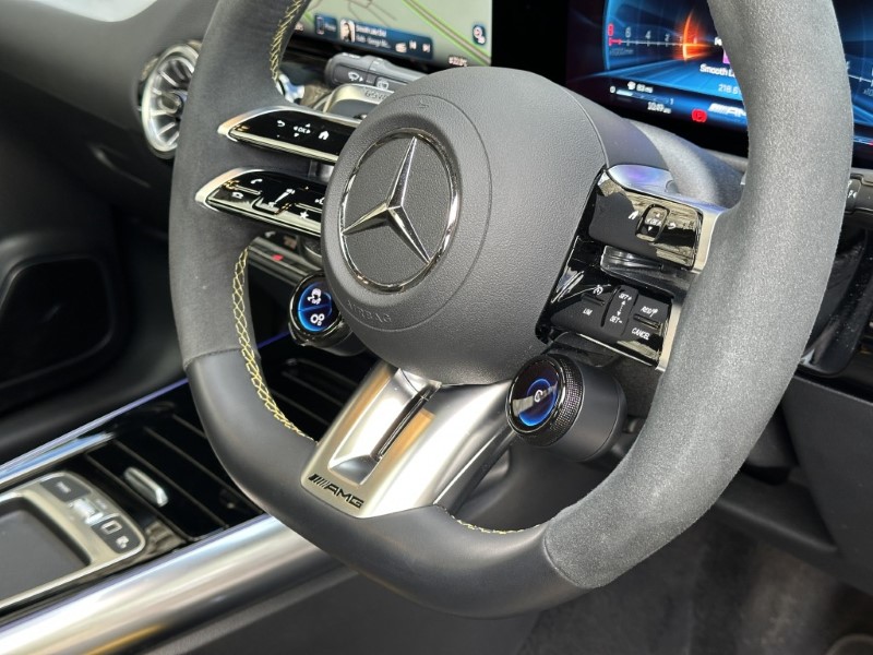 2025 (25) MERCEDES-BENZ GLA 45 S 4Matic PLUS Plus 5dr Auto 5953437