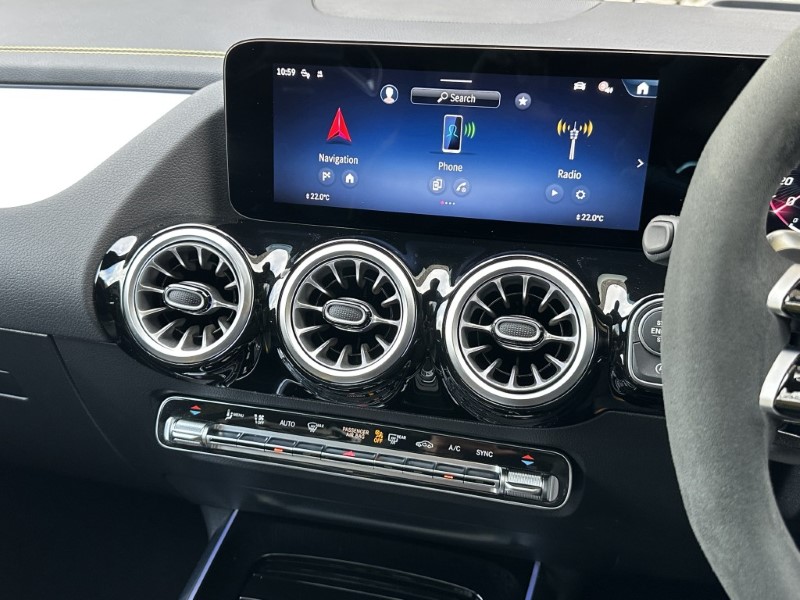 2025 (25) MERCEDES-BENZ GLA 45 S 4Matic PLUS Plus 5dr Auto 5953465