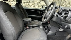 2019 (69) MINI HATCHBACK 1.5 Cooper Classic II 3dr Auto 5963852