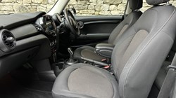 2019 (69) MINI HATCHBACK 1.5 Cooper Classic II 3dr Auto 5963868
