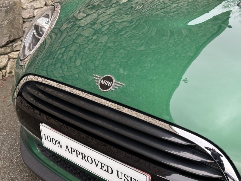 2019 (69) MINI HATCHBACK 1.5 Cooper Classic II 3dr Auto 5963866