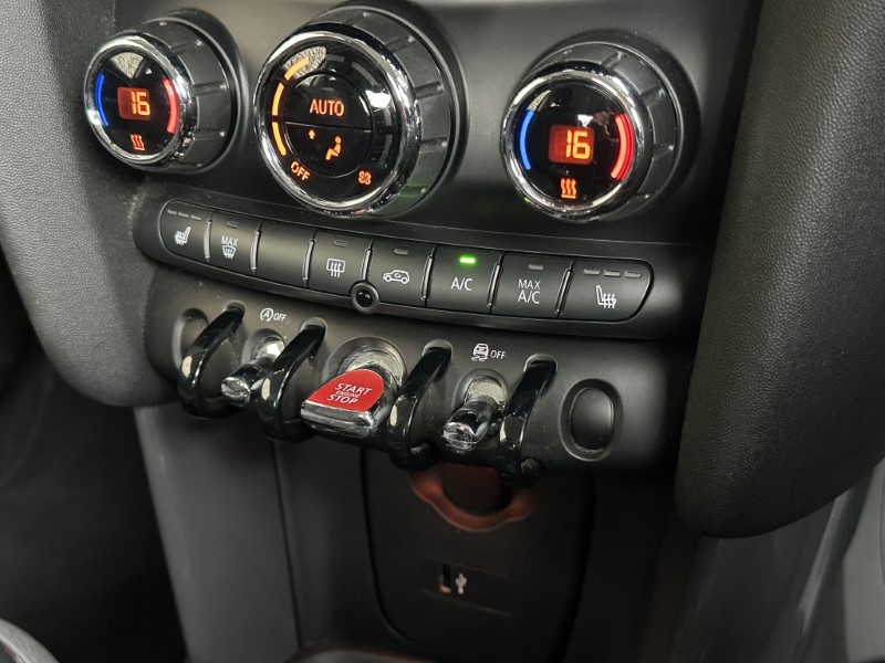 2019 (69) MINI HATCHBACK 1.5 Cooper Classic II 3dr Auto 5963863