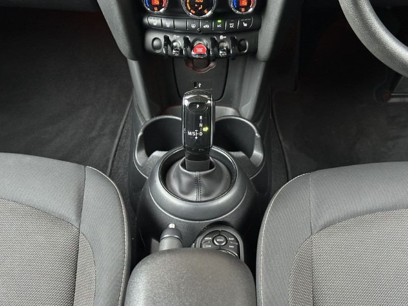 2019 (69) MINI HATCHBACK 1.5 Cooper Classic II 3dr Auto 5963887
