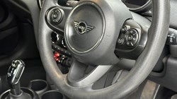 2019 (69) MINI HATCHBACK 1.5 Cooper Classic II 3dr Auto 5963851