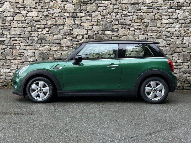 2019 (69) MINI HATCHBACK 1.5 Cooper Classic II 3dr Auto 5963867