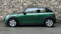 2019 (69) MINI HATCHBACK 1.5 Cooper Classic II 3dr Auto 5963867