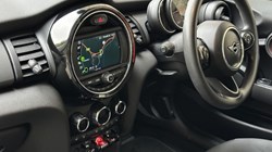 2019 (69) MINI HATCHBACK 1.5 Cooper Classic II 3dr Auto 5963870