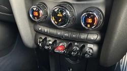 2024 (24) MINI HATCHBACK 2.0 John Cooper Works Premium 3dr 5957054