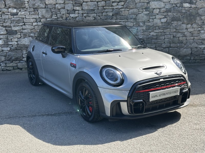 2024 (24) MINI HATCHBACK 2.0 John Cooper Works Premium 3dr