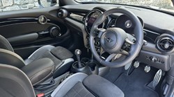 2024 (24) MINI HATCHBACK 2.0 John Cooper Works Premium 3dr 5944647