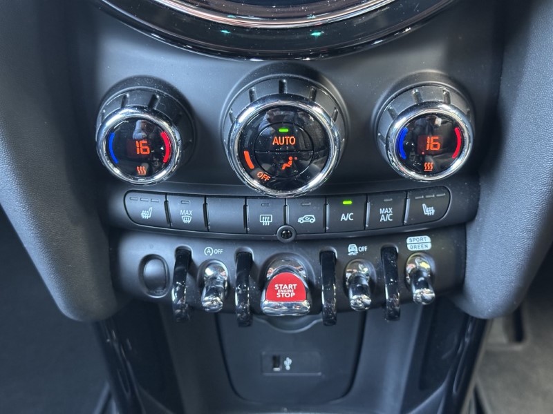 2024 (24) MINI HATCHBACK 2.0 John Cooper Works Premium 3dr 5944675