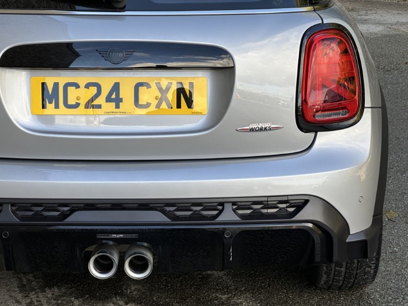 2024 (24) MINI HATCHBACK 2.0 John Cooper Works Premium 3dr 5957043
