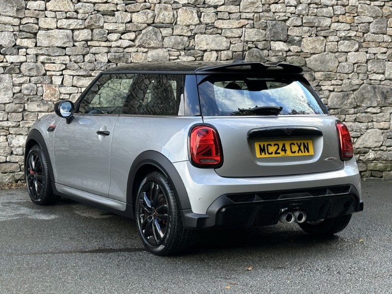 2024 (24) MINI HATCHBACK 2.0 John Cooper Works Premium 3dr 5957085