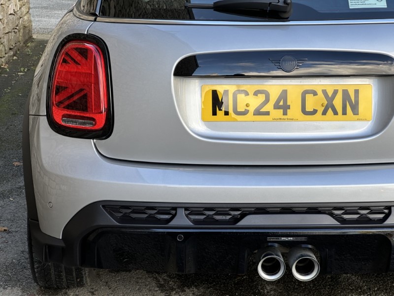 2024 (24) MINI HATCHBACK 2.0 John Cooper Works Premium 3dr 5957042
