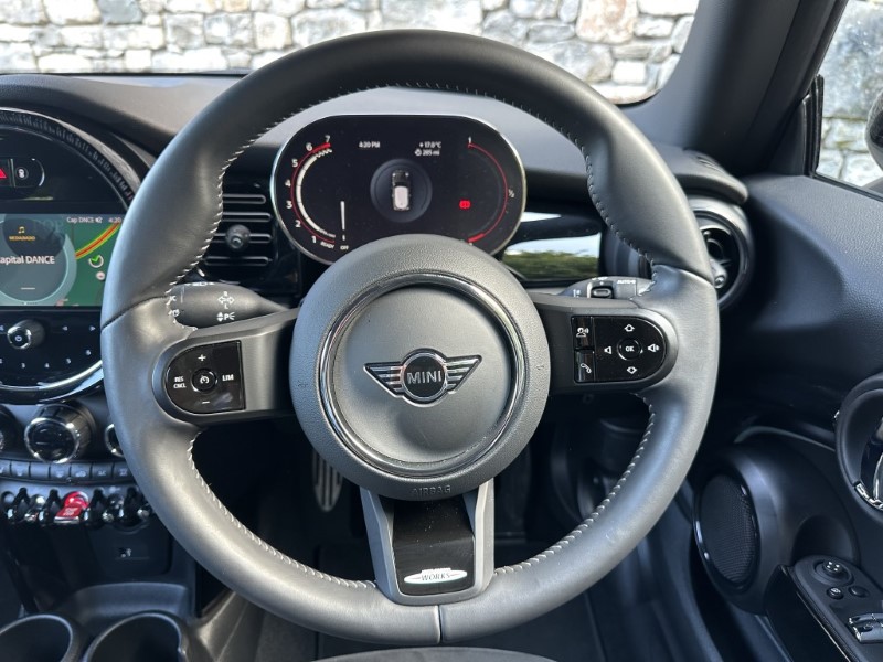 2024 (24) MINI HATCHBACK 2.0 John Cooper Works Premium 3dr 5944669