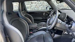2024 (24) MINI HATCHBACK 2.0 John Cooper Works Premium 3dr 5944646