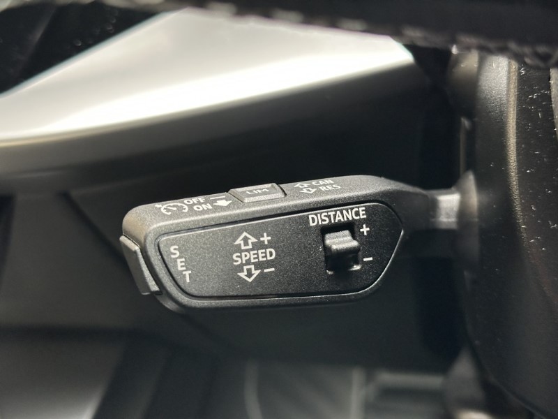 2022 (22) AUDI A3 35 TFSI S Line 4dr S Tronic 5947338