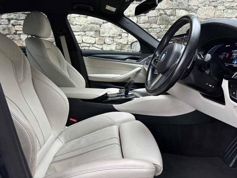 2023 (23) BMW 5 SERIES 530e M Sport 4dr Saloon  5959944