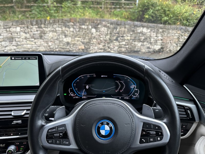 2023 (23) BMW 5 SERIES 530e M Sport 4dr Saloon  5959960