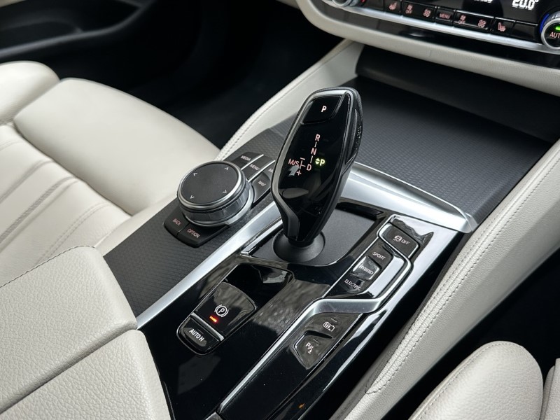 2023 (23) BMW 5 SERIES 530e M Sport 4dr Saloon  5959950
