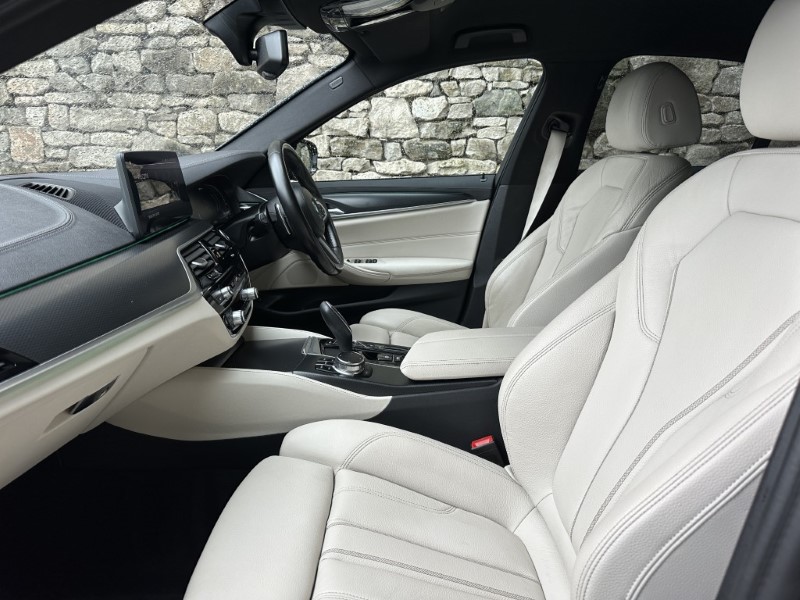 2023 (23) BMW 5 SERIES 530e M Sport 4dr Saloon  5959967