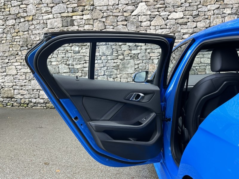 2023 (73) BMW 1 SERIES 118i M Sport 5dr 5966690