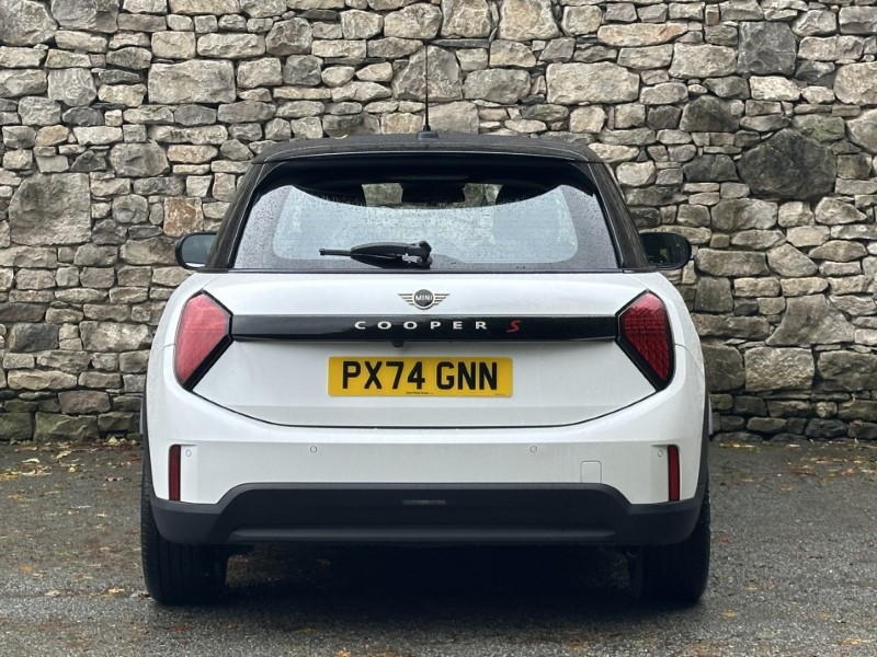 2024 (74) MINI COOPER 2.0 S Classic 5dr Auto 5985961