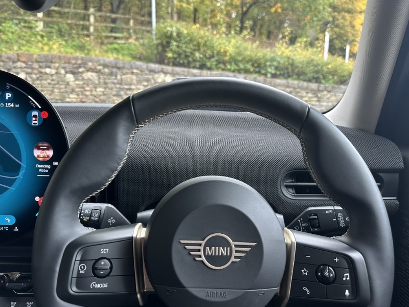 2024 (74) MINI COOPER 2.0 S Classic 5dr Auto 5985975