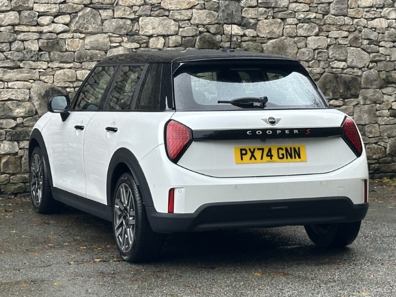 2024 (74) MINI COOPER 2.0 S Classic 5dr Auto 5985962