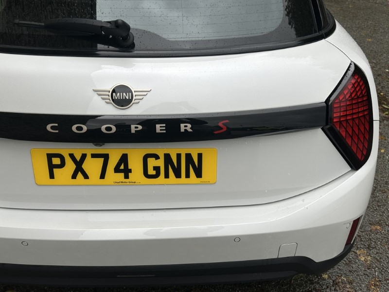 2024 (74) MINI COOPER 2.0 S Classic 5dr Auto 5985931