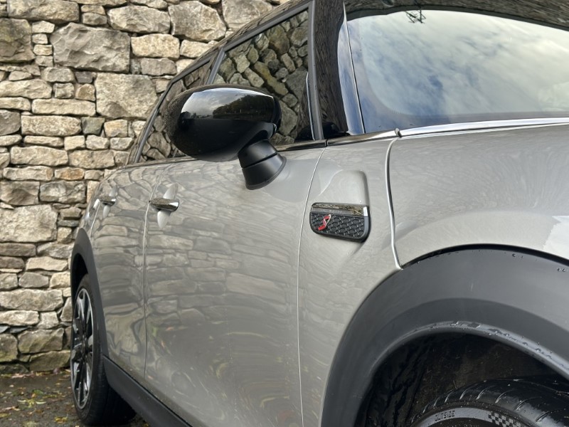 2023 (23) MINI HATCHBACK 2.0 Cooper S Exclusive Premium Plus 5dr Auto 5986067