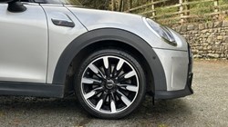 2023 (23) MINI HATCHBACK 2.0 Cooper S Exclusive Premium Plus 5dr Auto 5986064