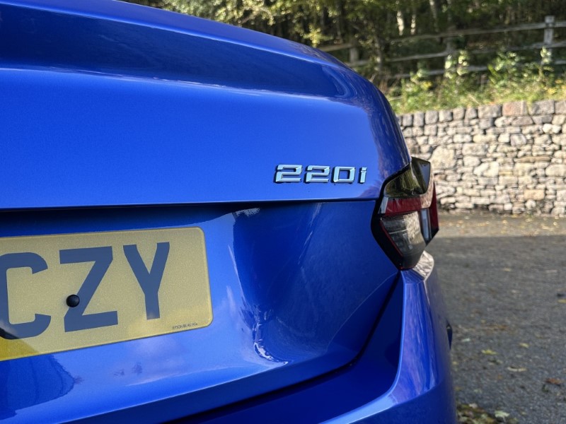2022 (22) BMW 2 SERIES 220i M Sport Coupe 5983189