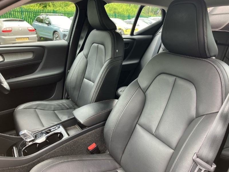 2021 (21) VOLVO XC40 1.5 T4 Recharge PHEV Inscription 5dr Auto 3262539
