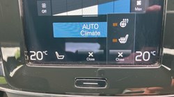 2021 (21) VOLVO XC40 1.5 T4 Recharge PHEV Inscription 5dr Auto 3262534